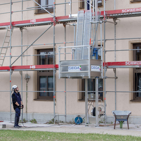 Dźwig budowlany towarowy GEDA 200Z