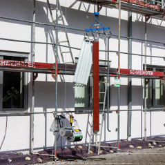 Zestaw wciągarka liniowa budowlana GEDA Maxi 120S 81m z haczykami i wiązaniem